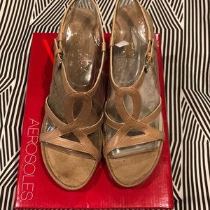 Brand New Aerosoles memory Foam Sandals
